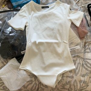 SHEIN White Bodysuit. - XS